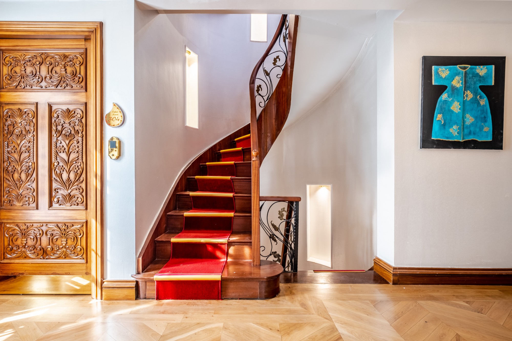 Code 62: Lovely Studio with Garden Mansion in Beylerbeyi