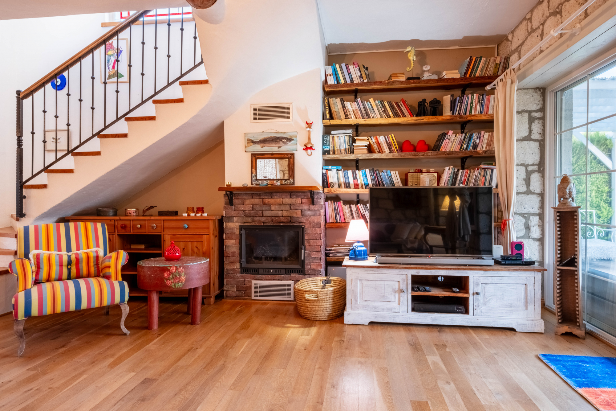 code 1009: "Charming Villa w Pool, Garden in Guzelbahce Izmir "